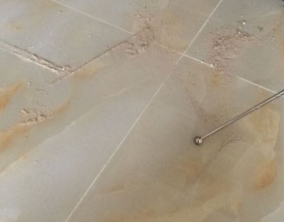 旺苍瓷砖空鼓维修公司分享粘合剂选择不当在瓷砖铺贴过程中可能导致以下问题
